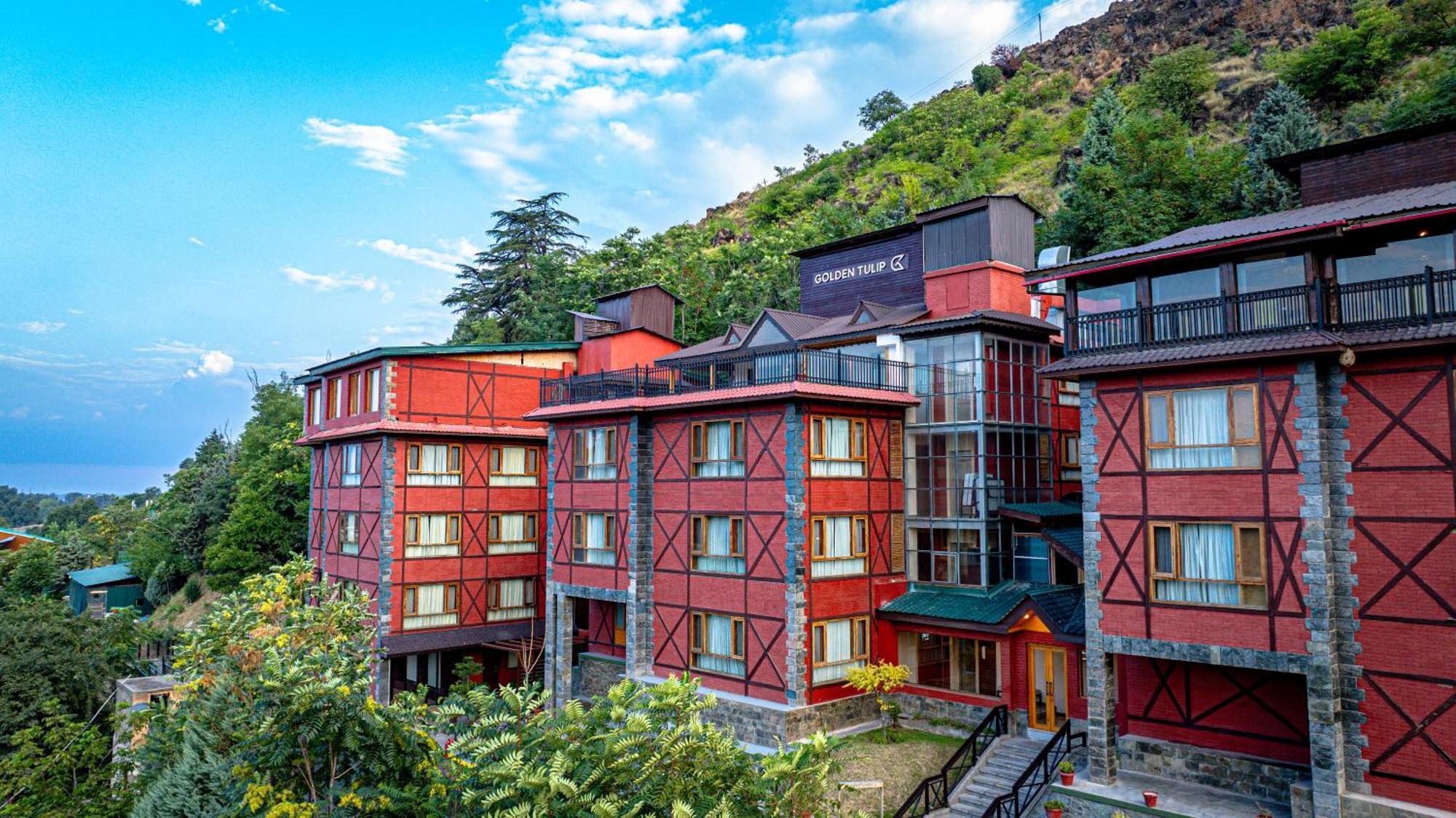 Golden Tulip Srinagar Hotell Eksteriør bilde