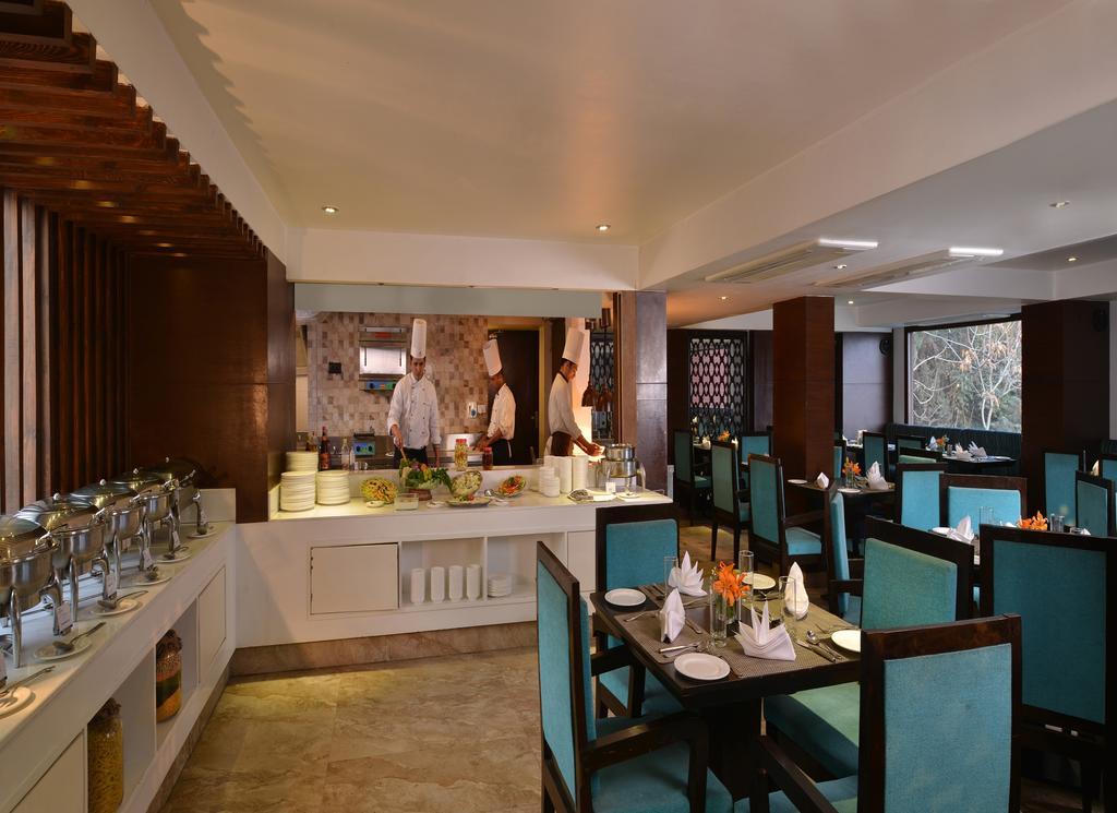 Golden Tulip Srinagar Hotell Eksteriør bilde